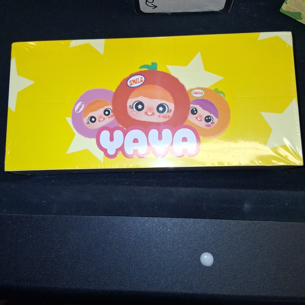 YAYA Yellow Star Box